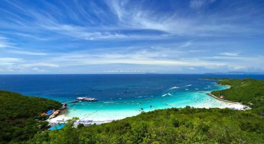 Sea beach Koh Larn 2 Hotel