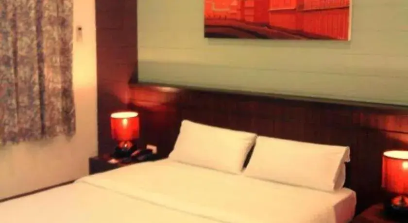 Bed in King Hotel Bed in King Hotel