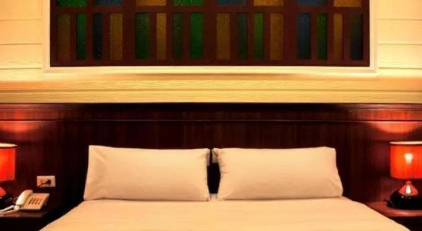 Bed in King Hotel