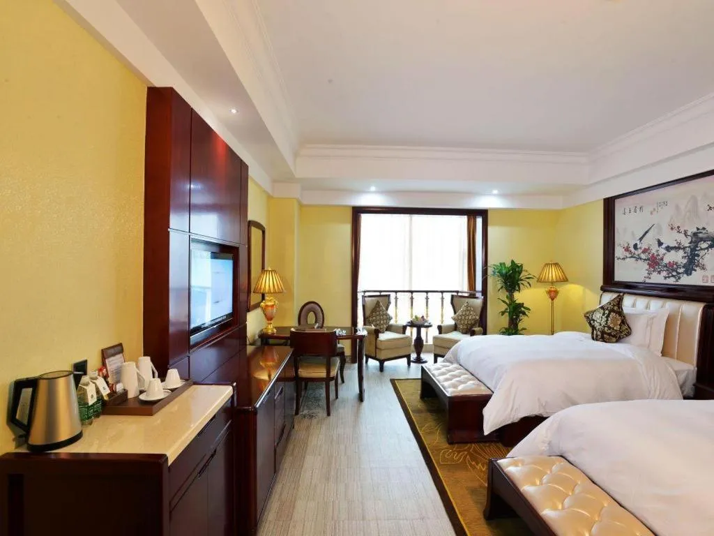 Bed in Wanjiale International Hotel