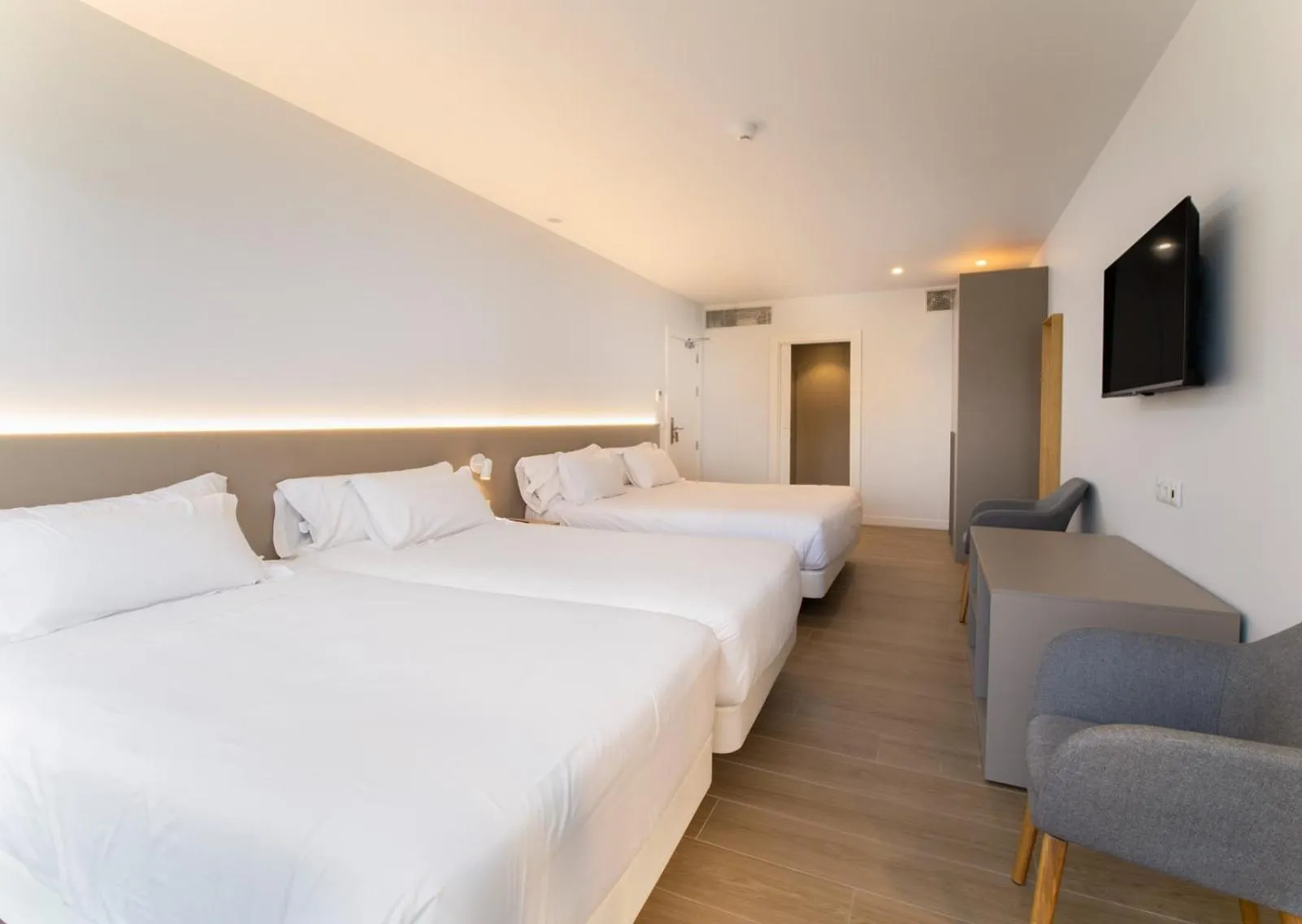 Bed in Hotel Trinkete