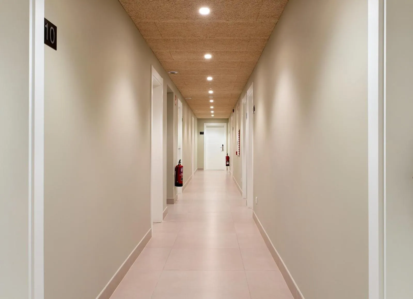 Property building in Hotel Trinkete