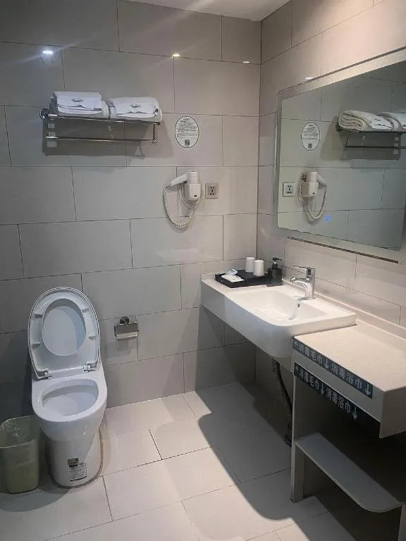 GreenTree Inn Heze Danxian Shangmaocheng Business Branch