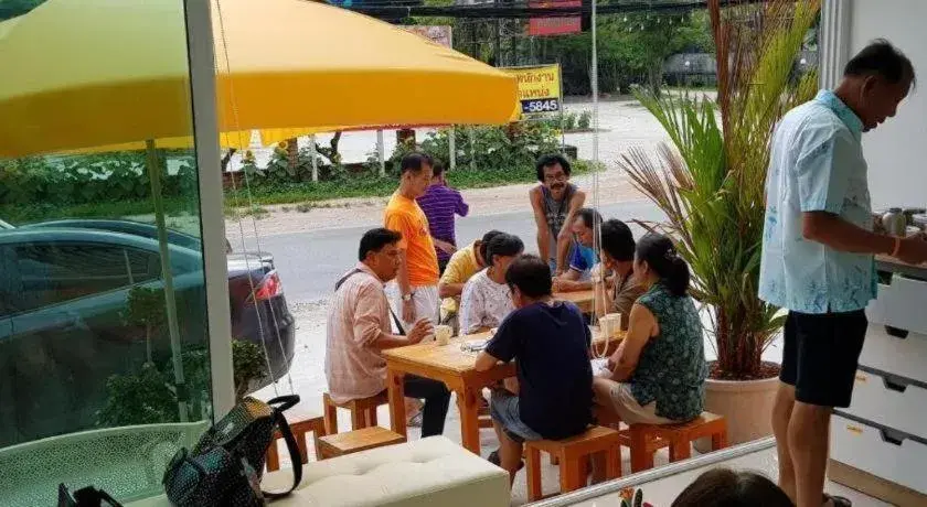 Wangmaewmeo Wangmaewmeo