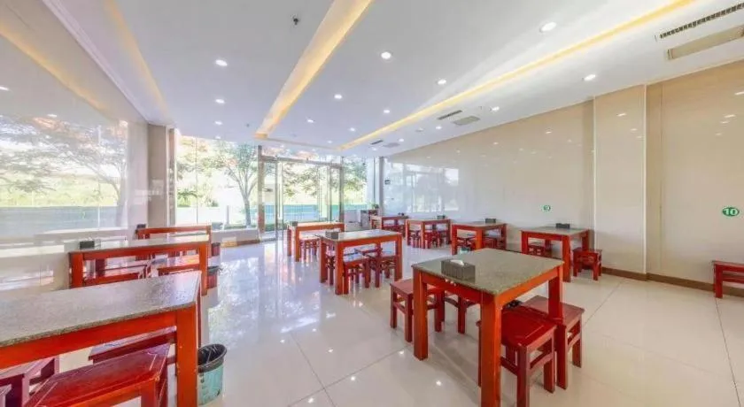 GreenTree Inn Linxia Niujinhe Avenue Express Hotel