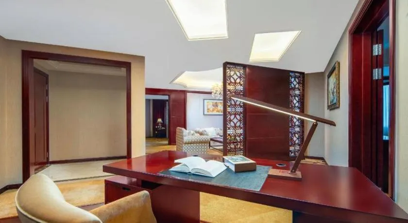 Taishun Xiangzhou New Century Hotel