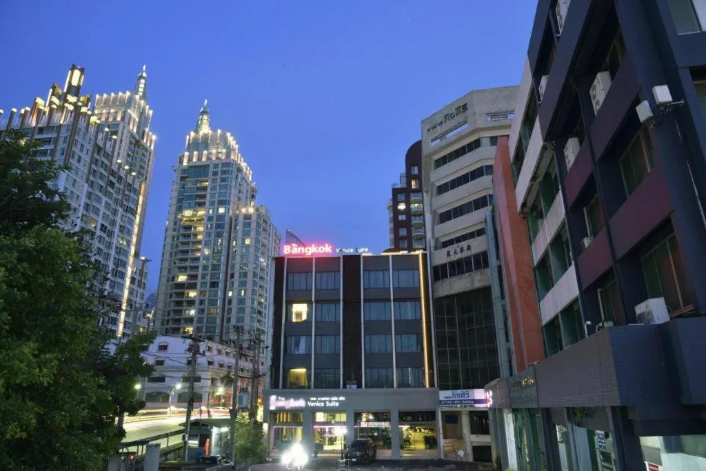 The Bangkok Venice Suite