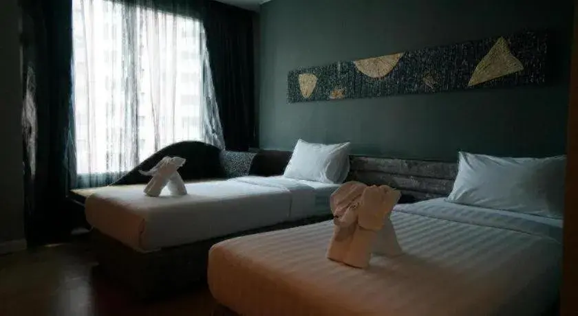 Bed in The Bangkok Venice Suite Bed in The Bangkok Venice Suite