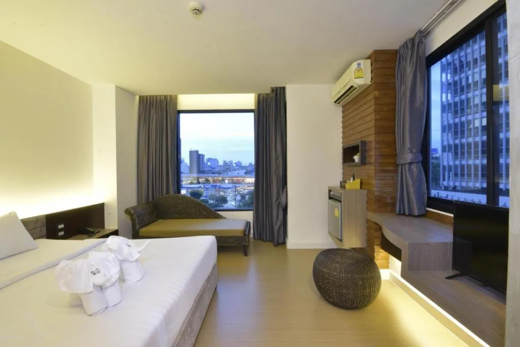 Bed in The Bangkok Venice Suite