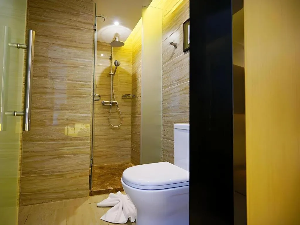 Metropolo Hotel Qingdao Wusi Square Xiaomaidao