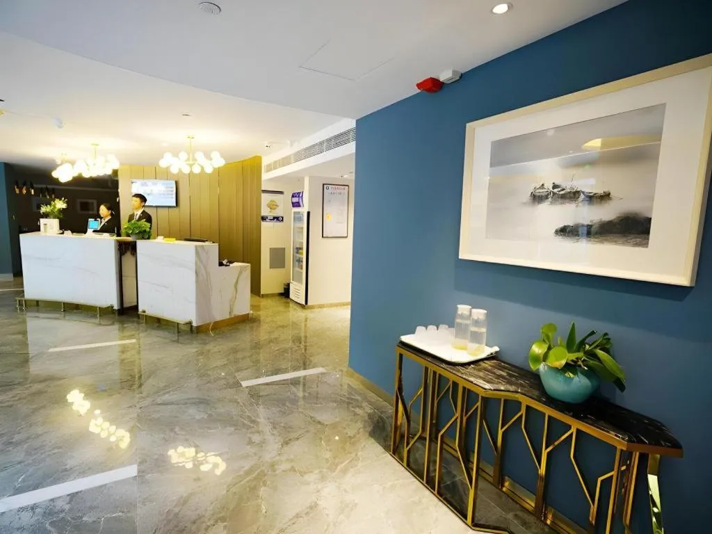 Metropolo Hotel Qingdao Wusi Square Xiaomaidao