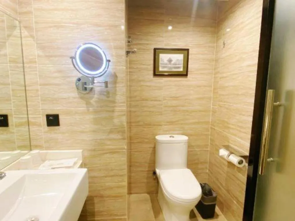 Metropolo Hotel Qingdao Wusi Square Xiaomaidao