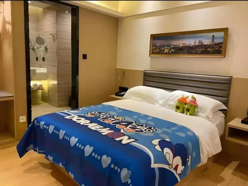 Bed in Metropolo Hotel Qingdao Wusi Square Xiaomaidao