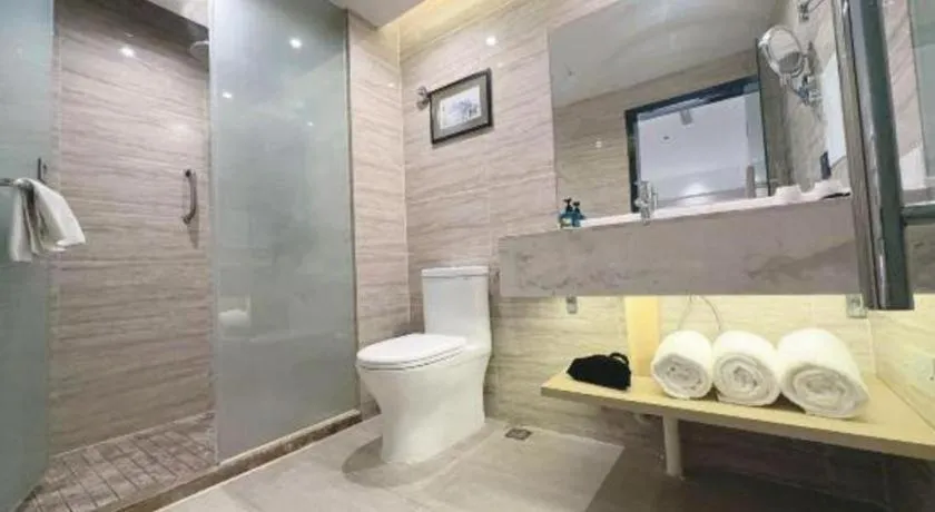 Metropolo Hotel Qingdao Wusi Square Xiaomaidao