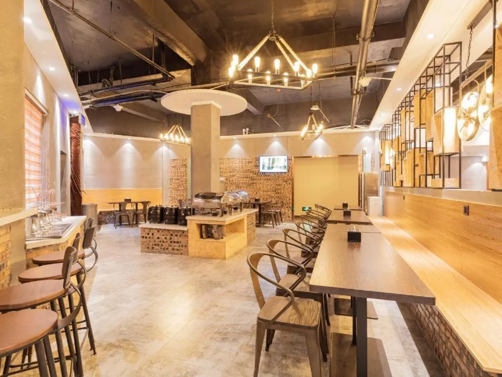 James Joyce Coffetel Qufu Tourist Center Gulou Street Sankong Scenic Spot