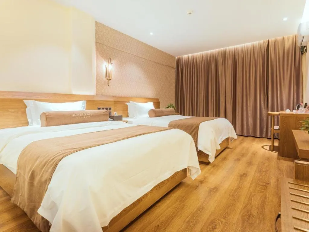 Bed in James Joyce Coffetel Qufu Tourist Center Gulou Street Sankong Scenic Spot