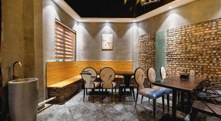 James Joyce Coffetel Qufu Tourist Center Gulou Street Sankong Scenic Spot