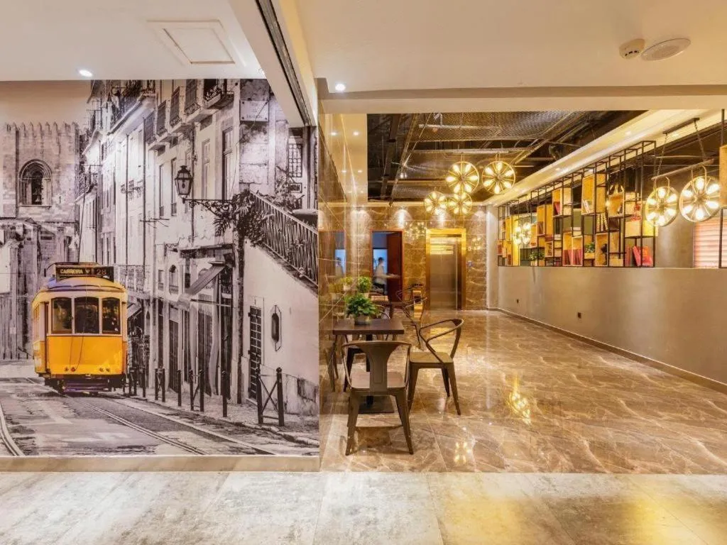 James Joyce Coffetel Qufu Tourist Center Gulou Street Sankong Scenic Spot