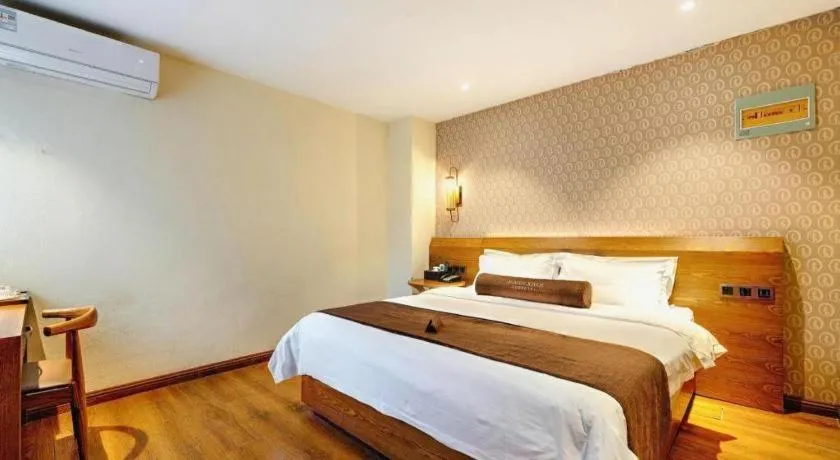 Bed in James Joyce Coffetel Qufu Tourist Center Gulou Street Sankong Scenic Spot