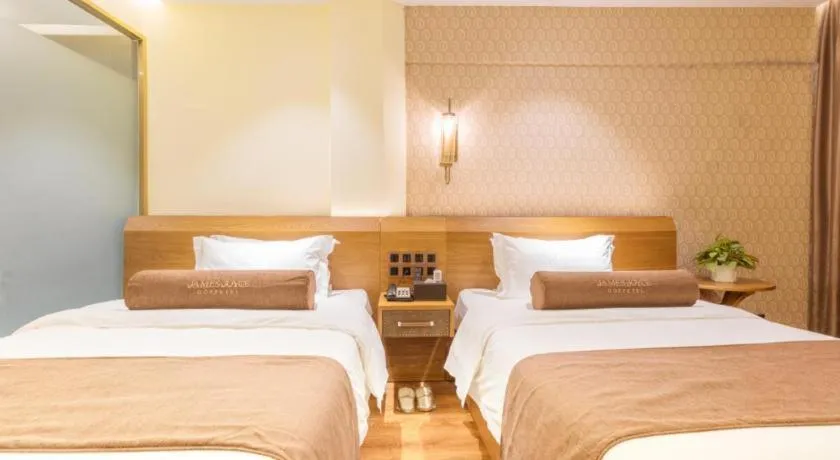 Bed in James Joyce Coffetel Qufu Tourist Center Gulou Street Sankong Scenic Spot