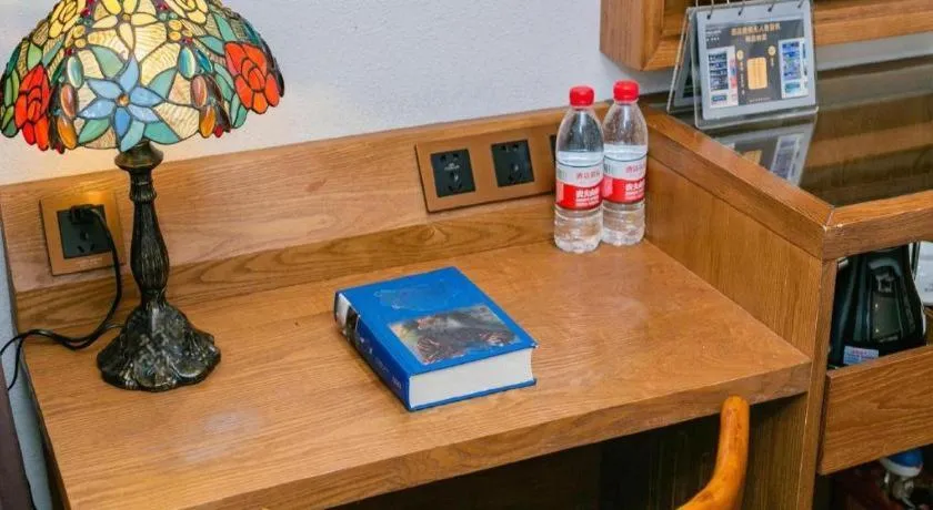 James Joyce Coffetel Chengdu Jichang Road Shenxianshu