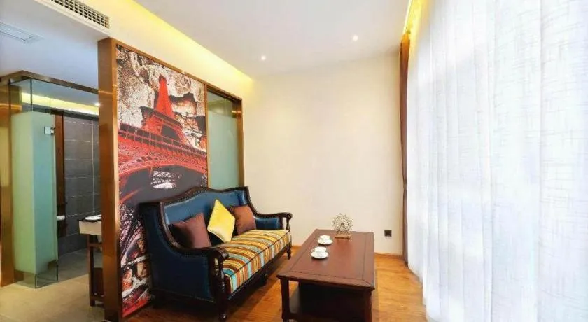 James Joyce Coffetel Chengdu Jichang Road Shenxianshu