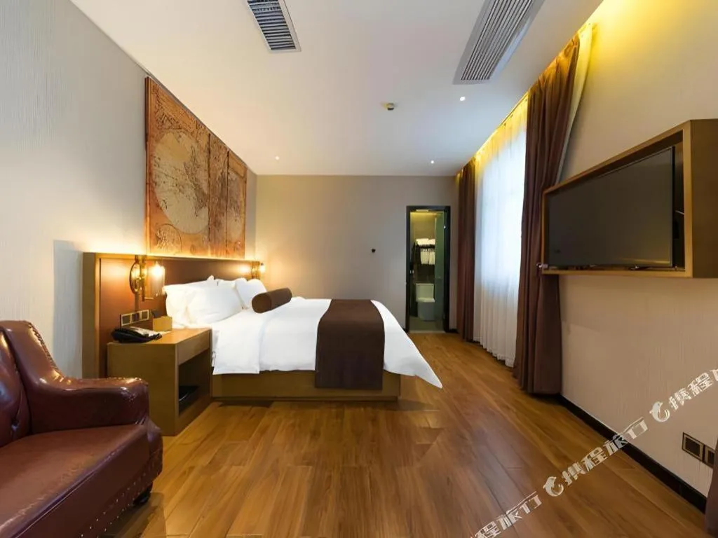 Bed in James Joyce Coffetel Guangzhou Dongxiaonan Metro Station Branch