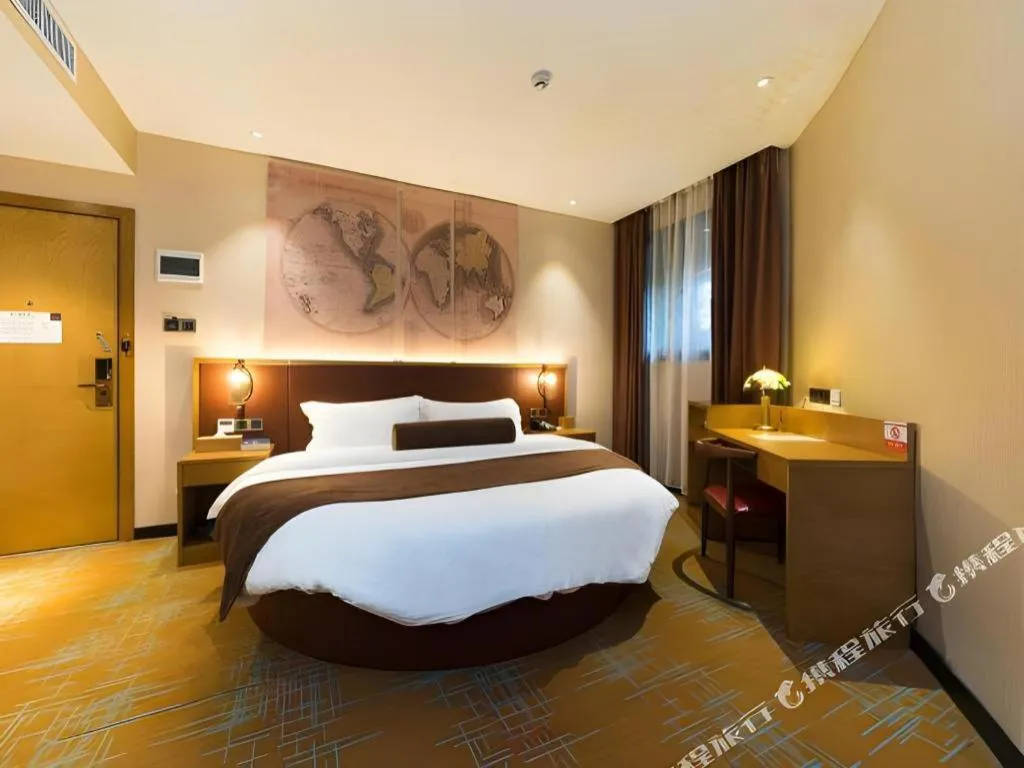 Bed in James Joyce Coffetel Guangzhou Dongxiaonan Metro Station Branch