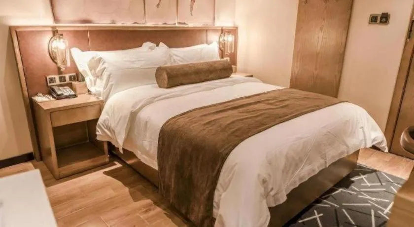 Bed in James Joyce Coffetel Guangzhou Dongxiaonan Metro Station Branch