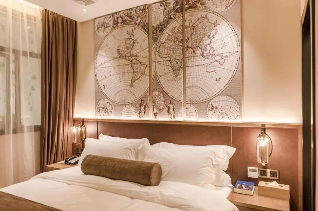 Bed in James Joyce Coffetel Guangzhou Dongxiaonan Metro Station Branch