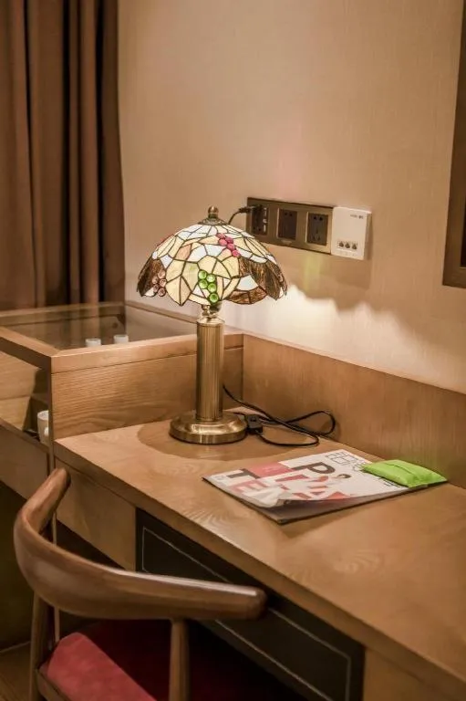 James Joyce Coffetel Guangzhou Dongxiaonan Metro Station Branch