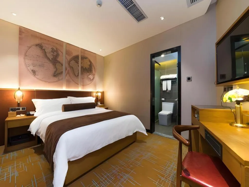 Bed in James Joyce Coffetel Guangzhou Dongxiaonan Metro Station Branch