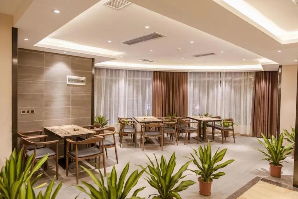 James Joyce Coffetel Guangzhou Dongxiaonan Metro Station Branch