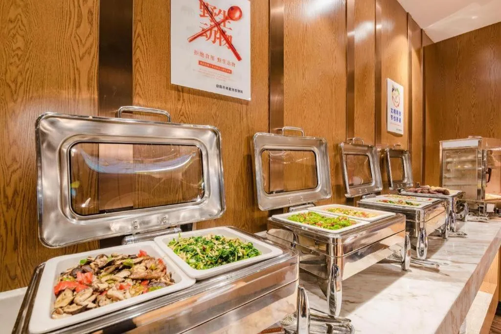 James Joyce Coffetel Xinyang Xixian Longhu Huayi