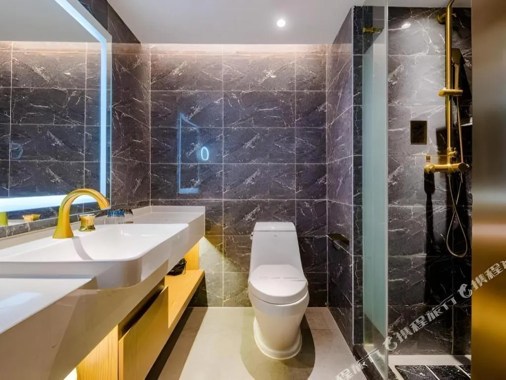 James Joyce Coffetel Xinyang Xixian Longhu Huayi