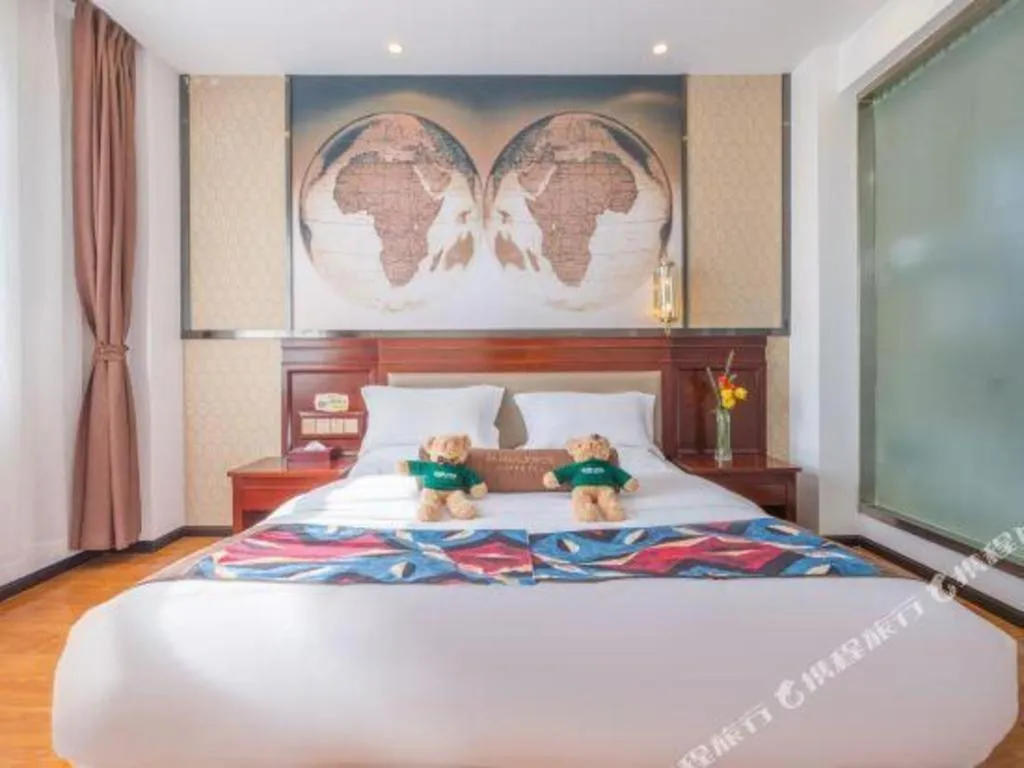 Bed in James Joyce Coffetel Dali Erhai Wetland Park