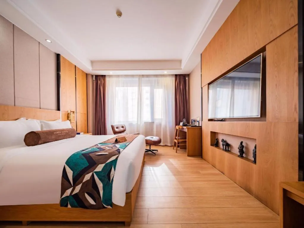 Bed in James Joyce Coffetel Xi'an Laochenggen Hongmiaopo Metro Station