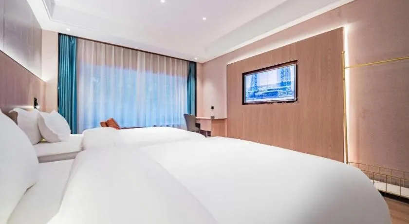 Bed in James Joyce Coffetel Xi'an Laochenggen Hongmiaopo Metro Station