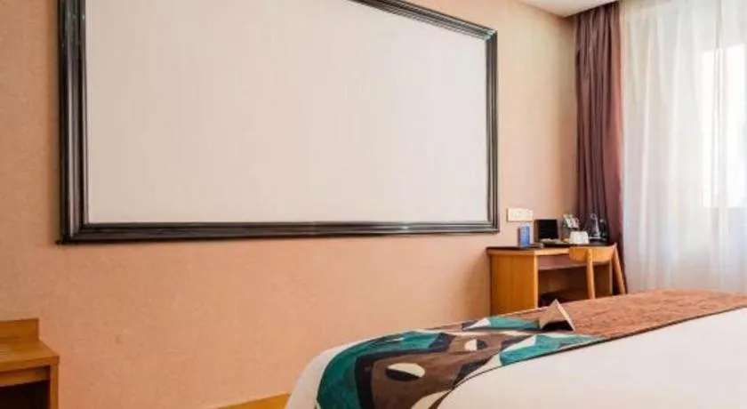 Bed in James Joyce Coffetel Xi'an Laochenggen Hongmiaopo Metro Station