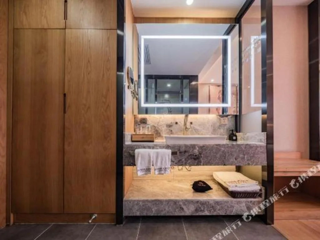 Bed in James Joyce Coffetel Xi'an Laochenggen Hongmiaopo Metro Station