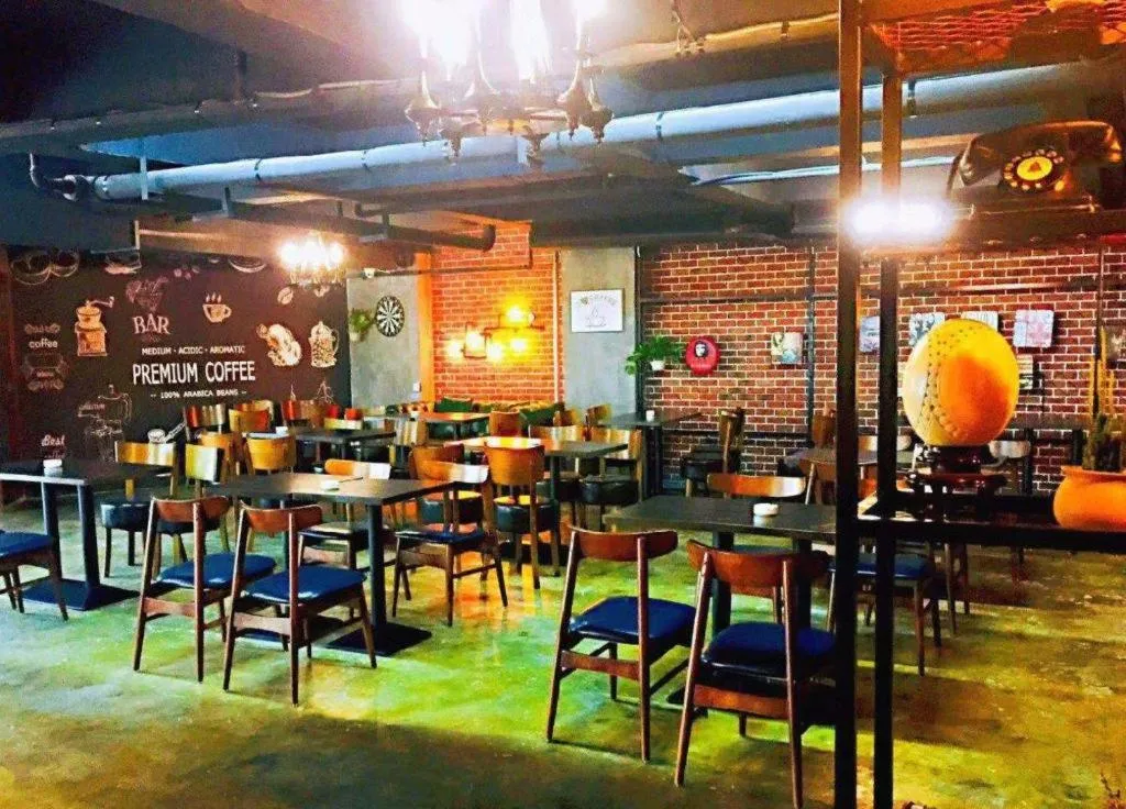 James Joyce Coffetel Xi'an Laochenggen Hongmiaopo Metro Station