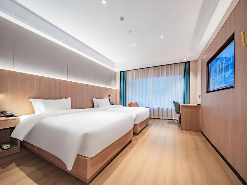 Bed in James Joyce Coffetel Xi'an Laochenggen Hongmiaopo Metro Station