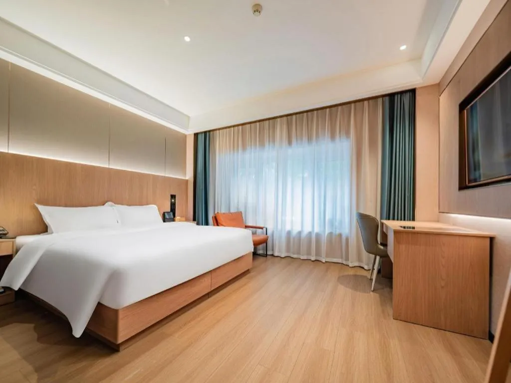 Bed in James Joyce Coffetel Xi'an Laochenggen Hongmiaopo Metro Station