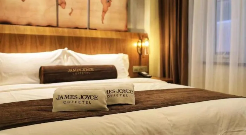 Bed in James Joyce Coffetel Shijiazhuang Century Park Shiji Huamao