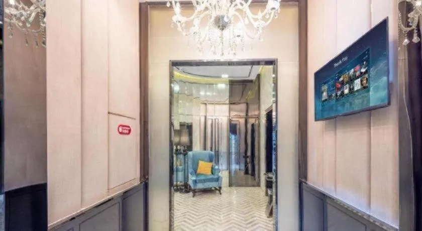 Xana Hotelle Wuhan Lingjiao Lake Wanda Plaza Branch