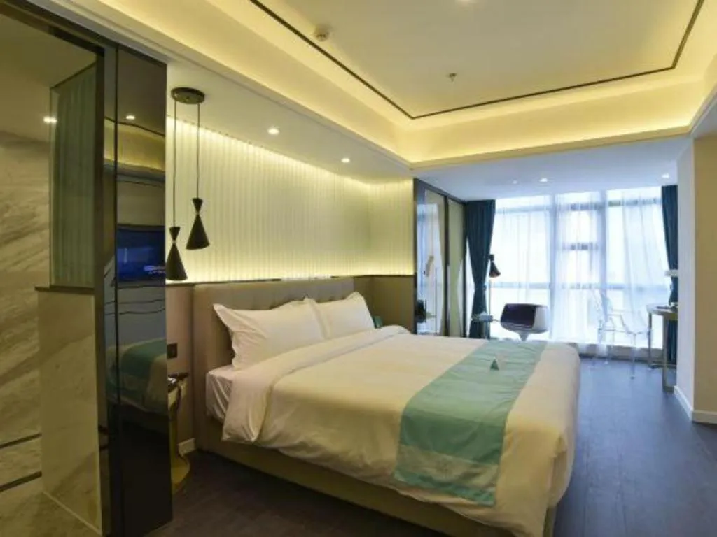 Bed in Xana Hotelle Wuhan Lingjiao Lake Wanda Plaza Branch