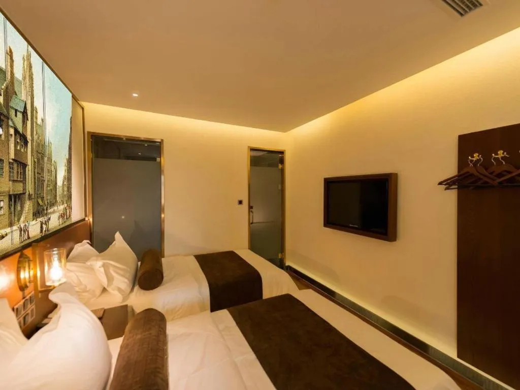 Bed in James Joyce Coffetel Beijing Qianmen Branch