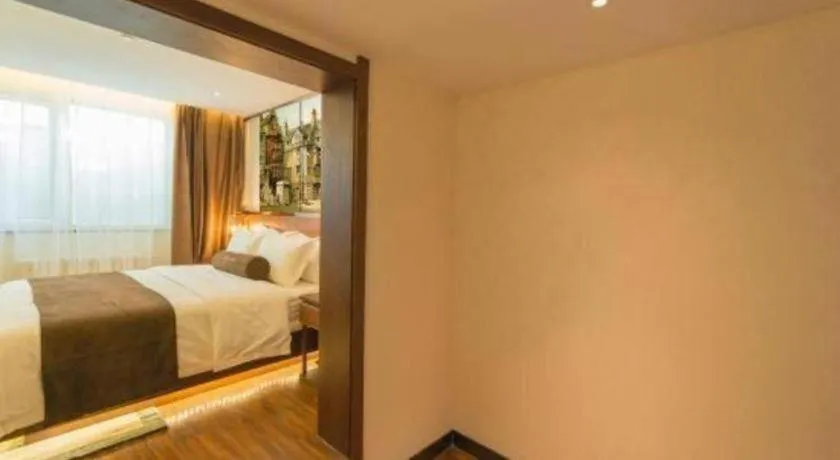 Bed in James Joyce Coffetel Beijing Qianmen Branch