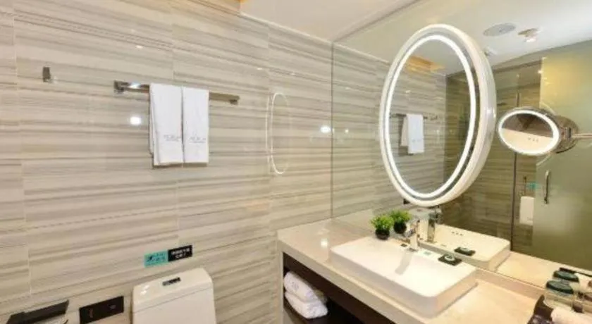 Xana Hotelle Guangzhou Tiyuxi Road Metro Station Branch