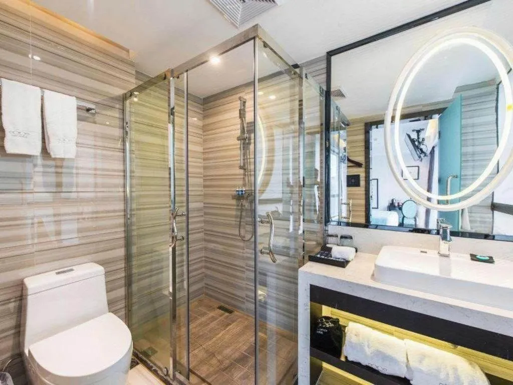 Xana Lite Guangzhou Shixi Metro Station